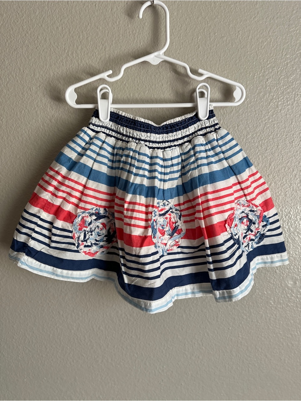 The Place size 5 girls red, white, blue striped skirt w/ pretty floral appliqués